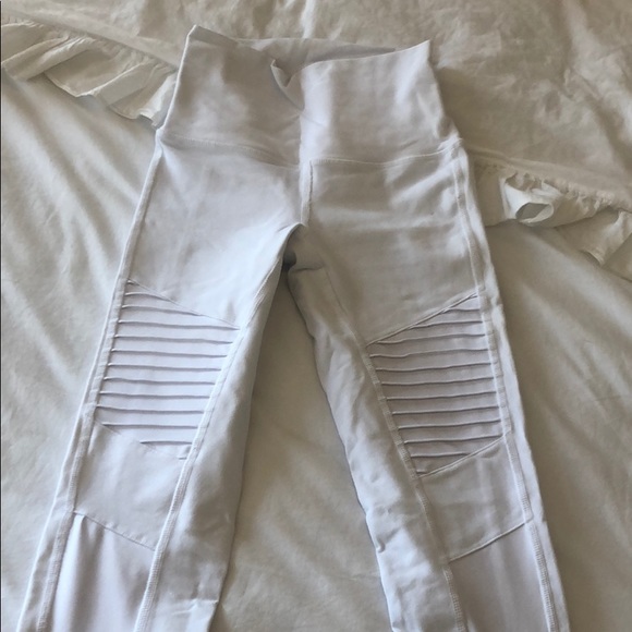 Alo high waisted moro leggings - Picture 3 of 3